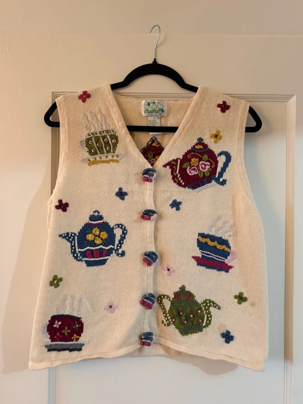 Vintage The Quaker Factory Teacup Tea Party Hand Knit Sweater Vest Size Small - Picture 2 of 5